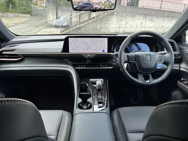 トヨタ クラウン スポーツ Z 熊本県 2024(令6)年 0.1万km プレシャスホワイトパール ワンオーナー/パノラマルーフ/モデリスタエアロ（F.S.R）/純正ナビ機能付きディスプレーオーディオ/【フルセグTV/Bluetooth】/全方囲カメラ/バックカメラ/デジタルインナーミラー/トヨタチームメイト/アドバンストパーク/レーダークルーズコントロール/衝突被害軽減システム/ヘッドアップディスプレイ/コーナーセンサー/純正21インチAW/ビルトインETC2.0/オートLEDヘッドライト/オートハイビーム/ウィンカーミラー/黒革シート/前席シートヒーター/エアシート/ステアリングヒーター/ワイヤレス充電器/プッシュスタート/ステアリングスイッチ/純正フロアマット/純正ドアバイザー/横滑り防止/盗難防止装置/保証書/取扱説明書