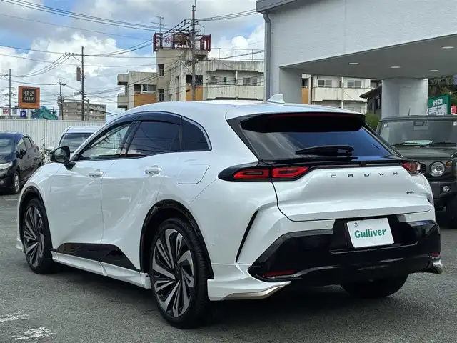 トヨタ クラウン スポーツ Z 熊本県 2024(令6)年 0.1万km プレシャスホワイトパール ワンオーナー/パノラマルーフ/モデリスタエアロ（F.S.R）/純正ナビ機能付きディスプレーオーディオ/【フルセグTV/Bluetooth】/全方囲カメラ/バックカメラ/デジタルインナーミラー/トヨタチームメイト/アドバンストパーク/レーダークルーズコントロール/衝突被害軽減システム/ヘッドアップディスプレイ/コーナーセンサー/純正21インチAW/ビルトインETC2.0/オートLEDヘッドライト/オートハイビーム/ウィンカーミラー/黒革シート/前席シートヒーター/エアシート/ステアリングヒーター/ワイヤレス充電器/プッシュスタート/ステアリングスイッチ/純正フロアマット/純正ドアバイザー/横滑り防止/盗難防止装置/保証書/取扱説明書