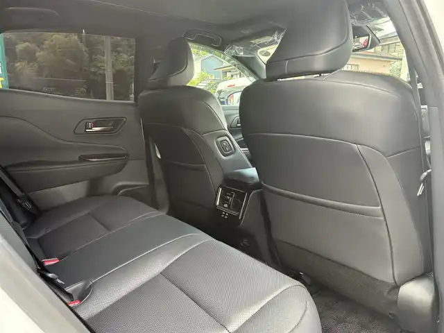 トヨタ クラウン スポーツ Z 熊本県 2024(令6)年 0.1万km プレシャスホワイトパール ワンオーナー/パノラマルーフ/モデリスタエアロ（F.S.R）/純正ナビ機能付きディスプレーオーディオ/【フルセグTV/Bluetooth】/全方囲カメラ/バックカメラ/デジタルインナーミラー/トヨタチームメイト/アドバンストパーク/レーダークルーズコントロール/衝突被害軽減システム/ヘッドアップディスプレイ/コーナーセンサー/純正21インチAW/ビルトインETC2.0/オートLEDヘッドライト/オートハイビーム/ウィンカーミラー/黒革シート/前席シートヒーター/エアシート/ステアリングヒーター/ワイヤレス充電器/プッシュスタート/ステアリングスイッチ/純正フロアマット/純正ドアバイザー/横滑り防止/盗難防止装置/保証書/取扱説明書