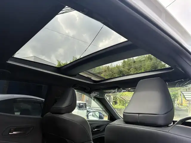 トヨタ クラウン スポーツ Z 熊本県 2024(令6)年 0.1万km プレシャスホワイトパール ワンオーナー/パノラマルーフ/モデリスタエアロ（F.S.R）/純正ナビ機能付きディスプレーオーディオ/【フルセグTV/Bluetooth】/全方囲カメラ/バックカメラ/デジタルインナーミラー/トヨタチームメイト/アドバンストパーク/レーダークルーズコントロール/衝突被害軽減システム/ヘッドアップディスプレイ/コーナーセンサー/純正21インチAW/ビルトインETC2.0/オートLEDヘッドライト/オートハイビーム/ウィンカーミラー/黒革シート/前席シートヒーター/エアシート/ステアリングヒーター/ワイヤレス充電器/プッシュスタート/ステアリングスイッチ/純正フロアマット/純正ドアバイザー/横滑り防止/盗難防止装置/保証書/取扱説明書
