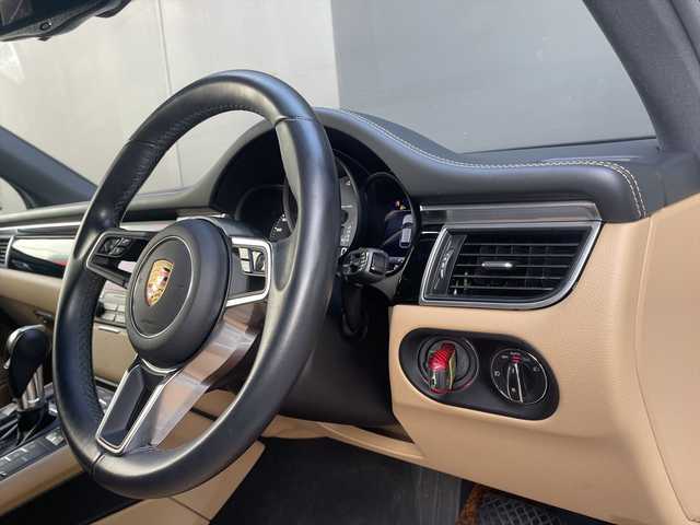 ポルシェ マカン S 和歌山県 2019(平31)年 4.8万km 白 ベージュ革 /LDW /ナビ /Bカメラ /ワンオーナー /オートテールゲート /パワーシート /シートヒーター /サイドカメラ /アイドリングストップ /純18incAW /パドルシフト /CD /DVD /Bluetoothオーディオ /HIDライト /ETC