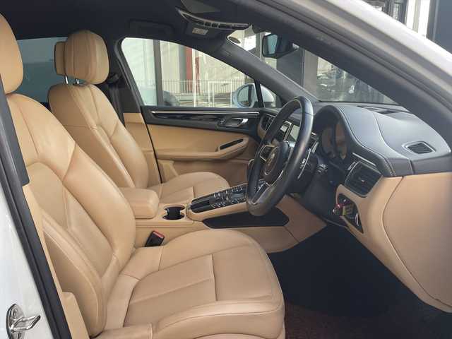 ポルシェ マカン S 和歌山県 2019(平31)年 4.8万km 白 ベージュ革 /LDW /ナビ /Bカメラ /ワンオーナー /オートテールゲート /パワーシート /シートヒーター /サイドカメラ /アイドリングストップ /純18incAW /パドルシフト /CD /DVD /Bluetoothオーディオ /HIDライト /ETC