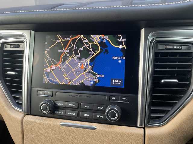 ポルシェ マカン S 和歌山県 2019(平31)年 4.8万km 白 ベージュ革 /LDW /ナビ /Bカメラ /ワンオーナー /オートテールゲート /パワーシート /シートヒーター /サイドカメラ /アイドリングストップ /純18incAW /パドルシフト /CD /DVD /Bluetoothオーディオ /HIDライト /ETC