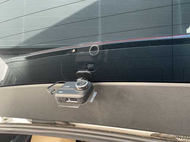 ポルシェ マカン S 和歌山県 2019(平31)年 4.8万km 白 ベージュ革 /LDW /ナビ /Bカメラ /ワンオーナー /オートテールゲート /パワーシート /シートヒーター /サイドカメラ /アイドリングストップ /純18incAW /パドルシフト /CD /DVD /Bluetoothオーディオ /HIDライト /ETC