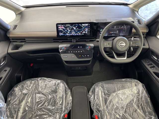 日産 セレナ e－パワー ハイウェイスター V 群馬県 2025(令7)年 0.1千km プリズムホワイト 禁煙車　登録済未使用車　純正１２．３型ナビ　純正後席モニター　全方位カメラ　プロパイロット　エマージェンシーブレーキ　ＢＭＳ　レーダークルーズ　オートハイビーム　ドライブレコーダー付電子ミラー