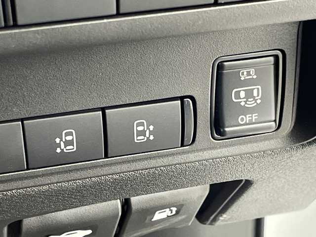 日産 セレナ e－パワー ハイウェイスター V 群馬県 2025(令7)年 0.1千km プリズムホワイト 禁煙車　登録済未使用車　純正１２．３型ナビ　純正後席モニター　全方位カメラ　プロパイロット　エマージェンシーブレーキ　ＢＭＳ　レーダークルーズ　オートハイビーム　ドライブレコーダー付電子ミラー