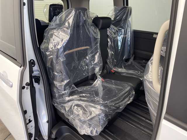 日産 セレナ e－パワー ハイウェイスター V 群馬県 2025(令7)年 0.1千km プリズムホワイト 禁煙車　登録済未使用車　純正１２．３型ナビ　純正後席モニター　全方位カメラ　プロパイロット　エマージェンシーブレーキ　ＢＭＳ　レーダークルーズ　オートハイビーム　ドライブレコーダー付電子ミラー