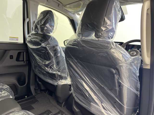 日産 セレナ e－パワー ハイウェイスター V 群馬県 2025(令7)年 0.1千km プリズムホワイト 禁煙車　登録済未使用車　純正１２．３型ナビ　純正後席モニター　全方位カメラ　プロパイロット　エマージェンシーブレーキ　ＢＭＳ　レーダークルーズ　オートハイビーム　ドライブレコーダー付電子ミラー