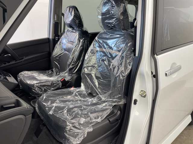 日産 セレナ e－パワー ハイウェイスター V 群馬県 2025(令7)年 0.1千km プリズムホワイト 禁煙車　登録済未使用車　純正１２．３型ナビ　純正後席モニター　全方位カメラ　プロパイロット　エマージェンシーブレーキ　ＢＭＳ　レーダークルーズ　オートハイビーム　ドライブレコーダー付電子ミラー