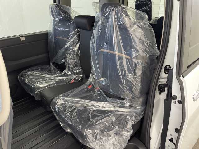 日産 セレナ e－パワー ハイウェイスター V 群馬県 2025(令7)年 0.1千km プリズムホワイト 禁煙車　登録済未使用車　純正１２．３型ナビ　純正後席モニター　全方位カメラ　プロパイロット　エマージェンシーブレーキ　ＢＭＳ　レーダークルーズ　オートハイビーム　ドライブレコーダー付電子ミラー