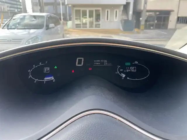 日産 セレナ 20G 島根県 2012(平24)年 11.1万km ブリリアントホワイトパール 純正ナビ　/ＤＶＤ再生　/ＥＴＣ　/クルーズコントロール　/全方位カメラ　/前後コーナーセンサー　/両側パワースライドドア　/後席モニター　/スマートキー　/プッシュスタート　/純正フロアマット