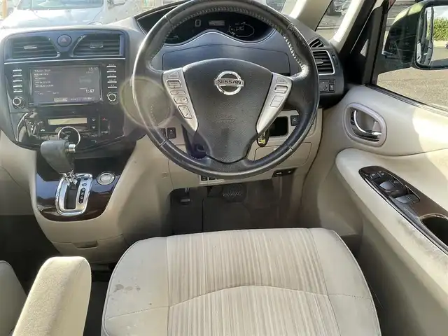 日産 セレナ 20G 島根県 2012(平24)年 11.1万km ブリリアントホワイトパール 純正ナビ　/ＤＶＤ再生　/ＥＴＣ　/クルーズコントロール　/全方位カメラ　/前後コーナーセンサー　/両側パワースライドドア　/後席モニター　/スマートキー　/プッシュスタート　/純正フロアマット