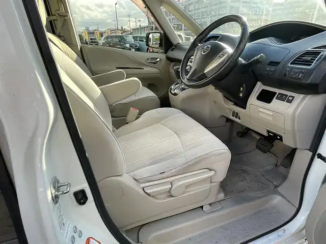 日産 セレナ 20G 島根県 2012(平24)年 11.1万km ブリリアントホワイトパール 純正ナビ　/ＤＶＤ再生　/ＥＴＣ　/クルーズコントロール　/全方位カメラ　/前後コーナーセンサー　/両側パワースライドドア　/後席モニター　/スマートキー　/プッシュスタート　/純正フロアマット