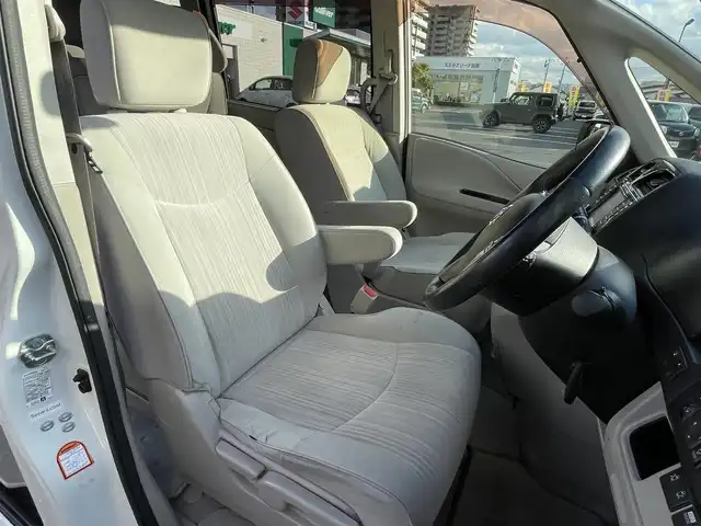 日産 セレナ 20G 島根県 2012(平24)年 11.1万km ブリリアントホワイトパール 純正ナビ　/ＤＶＤ再生　/ＥＴＣ　/クルーズコントロール　/全方位カメラ　/前後コーナーセンサー　/両側パワースライドドア　/後席モニター　/スマートキー　/プッシュスタート　/純正フロアマット