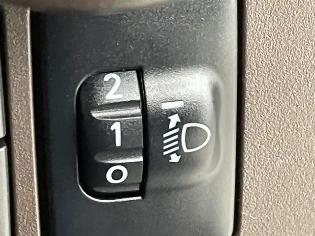 トヨタ タンク G－T 群馬県 2019(平31)年 2.7万km ブラックマイカメタリック 禁煙車　純正７型ナビ　クルーズコントロール　両側パワースライドドア　前席シートヒーター　障害物センサー　ETC2.0 純正ドライブレコーダー　オートマチックハイビーム　オートライト　スマートキー