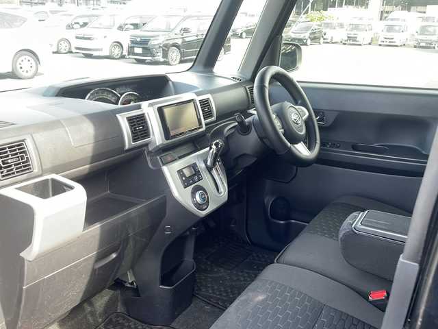 ダイハツ ウェイク X SA 熊本県 2014(平26)年 7万km ブラックマイカメタリック (株)IDOMが運営する【じしゃロン熊本店】の自社ローン対象車両になります。こちらは現金ご利用時の価格です。/自社ローンご希望の方は別途その旨お申付け下さい。/社外ナビ　/バックカメラ　/片側パワースライドドア　/ＥＴＣ　/スマートアシスト　/アイドリングストップ　/ＬＥＤヘッドライト　/Ｗ＋サイドエアバッグ　/ステアリングスイッチ　/オートライト　/プッシュスタート