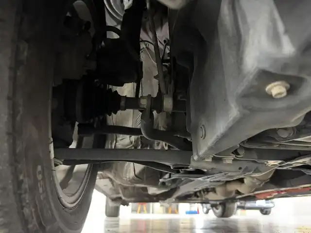 トヨタ シエンタ ハイブリッド G 三重県 2020(令2)年 5.6万km ブラックマイカ/センシュアルレッドマイカ ハイブリッド/FF/インパネCVT/純正 7インチナビ NSZT-W68T/（AM/FM/CD/DVD/TV/SD/SDREC/Bluetooth）/バックガイドモニター/両側パワースライドドア/ドライブレコーダー 前後/ビルトイン ETC/Toyota Safety Sense/・プリクラッシュセーフティ［PCS］/・レーンディパーチャーアラート［LDA］/・オートハイビーム［AHB］/・先行車発進告知機能/・インテリジェントクリアランスソナー［パーキングサポートブレーキ（静止物）］/など/装備/・オートエアコン/・LEDヘッドランプ/・ステアリングスイッチ/・充電用USBジャックx2/・電動格納ドアミラー/・プッシュスタート/・スマートキーx2/・【OP】純正 15inAW/・保/取/ナビ取/など