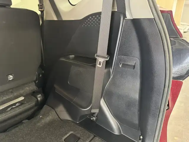 トヨタ シエンタ ハイブリッド G 三重県 2020(令2)年 5.6万km ブラックマイカ/センシュアルレッドマイカ ハイブリッド/FF/インパネCVT/純正 7インチナビ NSZT-W68T/（AM/FM/CD/DVD/TV/SD/SDREC/Bluetooth）/バックガイドモニター/両側パワースライドドア/ドライブレコーダー 前後/ビルトイン ETC/Toyota Safety Sense/・プリクラッシュセーフティ［PCS］/・レーンディパーチャーアラート［LDA］/・オートハイビーム［AHB］/・先行車発進告知機能/・インテリジェントクリアランスソナー［パーキングサポートブレーキ（静止物）］/など/装備/・オートエアコン/・LEDヘッドランプ/・ステアリングスイッチ/・充電用USBジャックx2/・電動格納ドアミラー/・プッシュスタート/・スマートキーx2/・【OP】純正 15inAW/・保/取/ナビ取/など