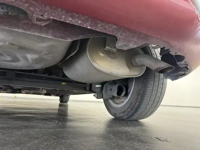 トヨタ シエンタ ハイブリッド G 三重県 2020(令2)年 5.6万km ブラックマイカ/センシュアルレッドマイカ ハイブリッド/FF/インパネCVT/純正 7インチナビ NSZT-W68T/（AM/FM/CD/DVD/TV/SD/SDREC/Bluetooth）/バックガイドモニター/両側パワースライドドア/ドライブレコーダー 前後/ビルトイン ETC/Toyota Safety Sense/・プリクラッシュセーフティ［PCS］/・レーンディパーチャーアラート［LDA］/・オートハイビーム［AHB］/・先行車発進告知機能/・インテリジェントクリアランスソナー［パーキングサポートブレーキ（静止物）］/など/装備/・オートエアコン/・LEDヘッドランプ/・ステアリングスイッチ/・充電用USBジャックx2/・電動格納ドアミラー/・プッシュスタート/・スマートキーx2/・【OP】純正 15inAW/・保/取/ナビ取/など