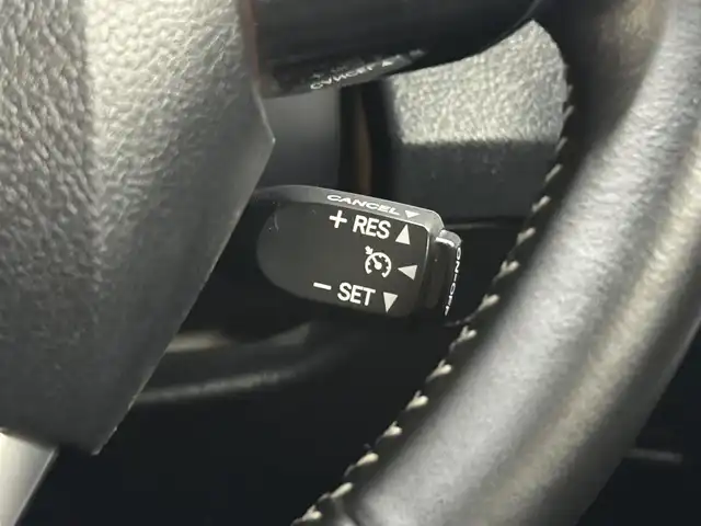 トヨタ シエンタ ハイブリッド G 三重県 2020(令2)年 5.6万km ブラックマイカ/センシュアルレッドマイカ ハイブリッド/FF/インパネCVT/純正 7インチナビ NSZT-W68T/（AM/FM/CD/DVD/TV/SD/SDREC/Bluetooth）/バックガイドモニター/両側パワースライドドア/ドライブレコーダー 前後/ビルトイン ETC/Toyota Safety Sense/・プリクラッシュセーフティ［PCS］/・レーンディパーチャーアラート［LDA］/・オートハイビーム［AHB］/・先行車発進告知機能/・インテリジェントクリアランスソナー［パーキングサポートブレーキ（静止物）］/など/装備/・オートエアコン/・LEDヘッドランプ/・ステアリングスイッチ/・充電用USBジャックx2/・電動格納ドアミラー/・プッシュスタート/・スマートキーx2/・【OP】純正 15inAW/・保/取/ナビ取/など