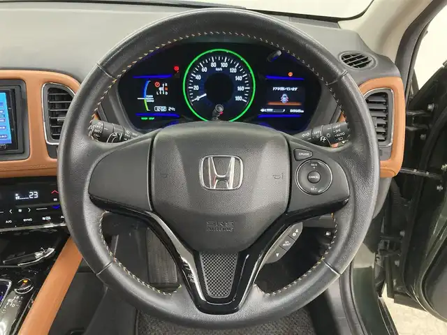 ホンダ ヴェゼル ハイブリッドｚ Etc パドルシフト シートヒーター クルコン 14年式 平成26年式 ミスティックグリーンパール Id 中古車検索のガリバー