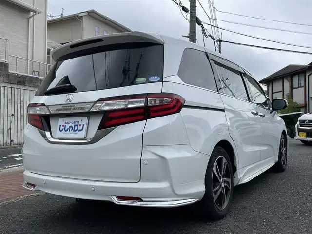 ホンダ オデッセイ アブソルート 福岡県 2014(平26)年 9.7万km ホワイトオーキッドパール 純正ナビ【VXM-145VFEi】/フリップダウンモニター/ETC/シティブレーキアクティブシステム/横滑り防止装置/コーナーセンサー/アイドリングストップ/ISOFIX/ウィンカーミラー/クルーズコントロール/ドアバイザー/プッシュスタート/両側パワースライドドア