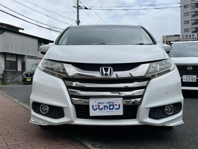 ホンダ オデッセイ アブソルート 福岡県 2014(平26)年 9.7万km ホワイトオーキッドパール 純正ナビ【VXM-145VFEi】/フリップダウンモニター/ETC/シティブレーキアクティブシステム/横滑り防止装置/コーナーセンサー/アイドリングストップ/ISOFIX/ウィンカーミラー/クルーズコントロール/ドアバイザー/プッシュスタート/両側パワースライドドア