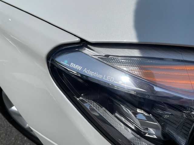 ＢＭＷ ７４０ｅ アイパフォーマンス 東京都 2016(平28)年 1.2万km アルピンホワイトⅢ ドライビングアシストプラス（詳細は検査員記入欄参照）/ドライブモードセレクト・ハイトコントロール/ワンオーナー/保証書・取説/H29.31.R1.2.3.5.7ディーラー記録簿有/コンフォートアクセス・スマートキー×2/革巻きステア・オートチルト・ステアリングスイッチ/マルチディスプレイメーター/エクスクルーシブナッパレザーシート（黒）/前席メモリ付パワーシート＆ベンチレーター＆マッサージ機能付き/全席シートヒーター・リア＆後席オートサンシェード/純正HDDナビ(10.25インチワイドディスプレイ）/DVD/CD/USB/BT/MSV/AppleCarPlay/AndroidAuto/ハーマン/カードんサラウンドサウンド（16スピーカー）/360°ビューカメラ・パーキングアシスト/ルームミラー型ETC/外フロントドラレコ/純正18インチアルミ/パワートランク/全ドアイージークロージャー/アダプティブLEDヘッドライト・オートライト・LEDフォグ/AUTOHOLD