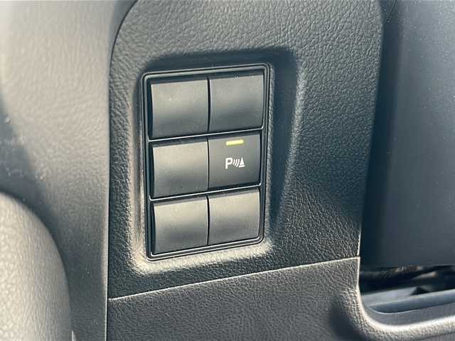 トヨタ ランドクルーザー プラド TX Lパッケージ 茨城県 2020(令2)年 5.5万km ホワイトパールクリスタルシャイン モデリスタエアロ/ムーンルーフ/ALPINE製後席ヘッドレストモニター/ALPINEフローティングナビ/CD/DVD/Bluetooth/フルセグTV/バックカメラ/トヨタセーフティセンス/・プリクラッシュセーフティ/・レーンディパーチャーアラート/・オートマチックハイビーム/・レーダークルーズコントロール/・ロードサインアシスト/先行者発進告知/ビルトインETC/前席パワーシート/前席シートヒーター/エアシート/RAYS製AW/純正19インチAW付きスタッドレスタイヤ4本あり 5mm/オートライト/LEDヘッドライト/社外ヒッチメンバー/airplexバグガード