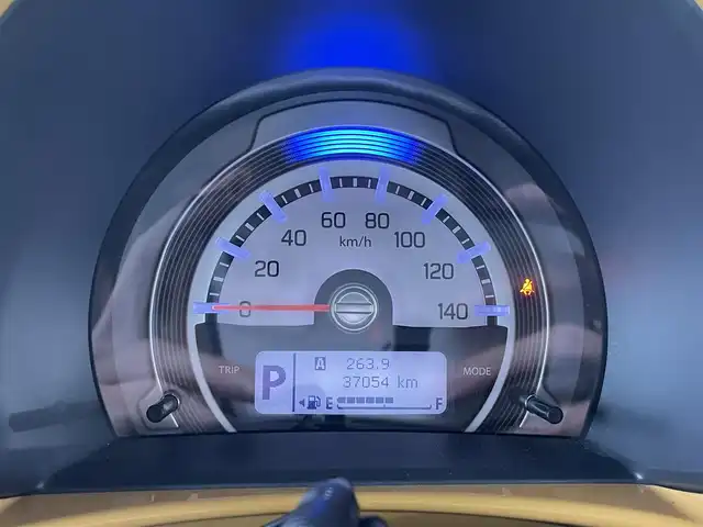 スズキ ハスラー X ターボ 青森県 2018(平30)年 3.7万km アクティブイエロー/ブラック2トーンルーフ 4WD/ターボ/全方位モニター/フォグランプ/社外メモリナビ/社外フルセグTV/AM/FM/CD/DVD/USB/BT/純正AW/純正フロアマット/社外ドライブレコーダー/ETC2.0/シートヒーター/ベンチシート/レーンキープアシスト/オートライト/アイドリングストップ/横滑り防止機能装置/ダウンヒルアシストコントロール/プリクラッシュ/盗難防止機能装置/冬タイヤ積み込み有/保証書/取扱説明書