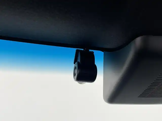 ダイハツ タフト G ターボ クロムベンチャー 大分県 2021(令3)年 3.1万km レイクブルーメタリック 純正ナビ/TV/Bluetooth/ガラスルーフ/レーダークルーズ/プッシュスタート/シートヒーター/電動パーキングブレーキ/バックカメラ/LEDヘッドライト/ドライブレーコーダー/フロアマット/ドアバイザー/社外AW