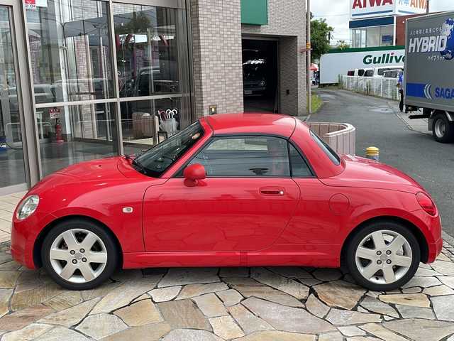 ダイハツ コペン アクティブトップ 静岡県 2008(平20)年 8.8万km シャイニングレッド 【主要装備】/社外ＳＤナビ　/純正１５インチアルミホイール　/ＥＴＣ　/オープンカー　/バックカメラ　/前席シートヒーター　/キセノンヘッドライト　/レザーシート　/リモコンキー