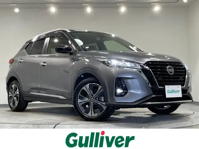 日産 キックス X ツートーンインテリアED 愛知県 2020(令2)年 5.4万km ダークメタルグレー/ピュアブラック 2トーン 純正9インチナビ/(SDナビ/FM/AM/フルセグTV/USB/Bluetooth/CD/DVD)/プロパイロット/衝突被害軽減システム/アラウンドビューモニター/禁煙車/バックカメラ/クリアランスソナー/ルーフレール/LEDヘッドライト/クルーズコントロール/スマートキー/シートヒーター/ステアリングヒーター/前後ドライブレコーダー/純正17インチAW/オートリトラウィンカーミラー/ビルトインETC/インテリジェントルームミラー/横滑り防止機能/ステアリングヒーター/プッシュスタート/純正フロアマット