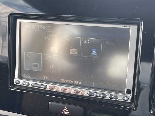 日産 モコ X 茨城県 2011(平23)年 13.4万km アーバンブラウン 純正ナビ/【CD・AM・FM・SD・iPod・1セグTV・VTR】/LEDライト/ヘッドライトレベライザー/オートエアコン/純正フロアマット/社外アルミホイール/電格ミラー/ウインカーミラー