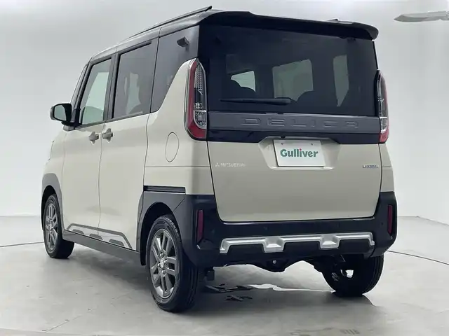 三菱 デリカミニ T プレミアム 福井県 2025(令7)年 0.1千km アイボリーⅡ 届出済み未使用車/4WD/純正９インチディスプレイオーディオ/Bluetooth/USB/HDMI/AppleCarPlay/AndroidAuto/AM/FM/３Dマルチアラウンドビューモニター/マイパイロット/・レーダークルーズコントロール/・衝突被害軽減ブレーキシステム（ＦＣＭ）/・車線逸脱警報システム（ＬＤＷ）/・オートマチックハイビーム（ＡＨＢ）/・後側方車両検知警報システム（ＢＳＷ／ＬＣＡ）/・コーナーセンサー/デジタルインナーミラー/前後ドライブレコーダー/純正オプションサイドデカール/両側パワースライドドア/ハーフレザーシート/前席シートヒーター/パドルシフト/ステアリングヒーター/ステアリングスイッチ/アダプティブLEDヘッドライト/LEDフォグランプ/電動格納式ヒーテッドドアミラー/リアサーキュレーター/ダウンヒルアシストコントロール/アイドリングストップ/横滑り防止機能/プッシュスタート/スマートキー×2/純正15インチAW/ロールサンシェード/シートバックテーブル