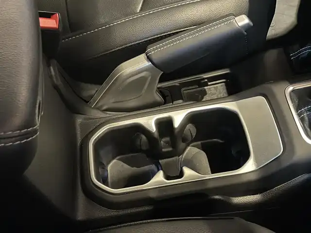 クライスラー・ジープ ジープ ラングラー アンリミテッド サハラ 宮城県 2020(令2)年 4万km ガンＭ アダプティブクルーズコントロール/ブラインドスポットモニター/純正ナビゲーションシステム/フルセグTV/フロント/サイド/バックカメラ/AppleCarPlay/ブラックレザーシート/シートヒーター/ステアリングヒーター/LEDヘッドライト/オートライト/純正18インチAW/スマートキー/ETC車載器/ステアリングスイッチ/アイドリングストップ