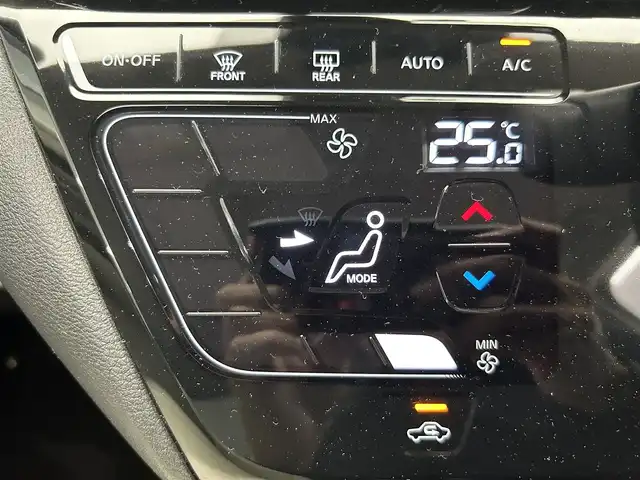 日産 デイズ X 鹿児島県 2024(令6)年 1.1万km ホワイトパール オーディオ　/全方位カメラ　/バックカメラ　/衝突軽減ブレーキ　/アイドリングストップ　/前後コーナーセンサー　/ステアリングリモコン/ＬＥＤヘッドライト　/ヘッドライトレベライザー　/ＵＳＢ充電ソケット　/禁煙