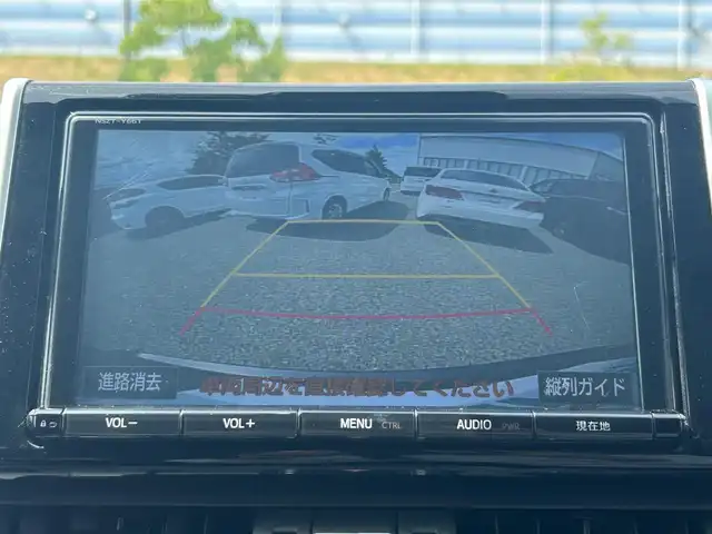 トヨタ ＲＡＶ４ G Zパッケージ 大阪府 2020(令2)年 4.1万km アティチュードブラックマイカ 純正９インチナビ　/  フルセグTV/CD/DVD/Bluetooth/USB/バックモニター　/トヨタセーフティセンス/クリアランスソナー/デジタルインナーミラー/ブラインドスポットモニター　/前席シートヒーター　/電動リアゲート　/運転席メモリー付きパワーシート/ダウンヒルアシストコントロール/ステアリングヒーター/オートマチックハイビーム/前方ドライブレコーダー　/ワイヤレス充電/純正19インチアルミホイール　/ビルトインＥＴＣ2.0　/ＬＥＤ