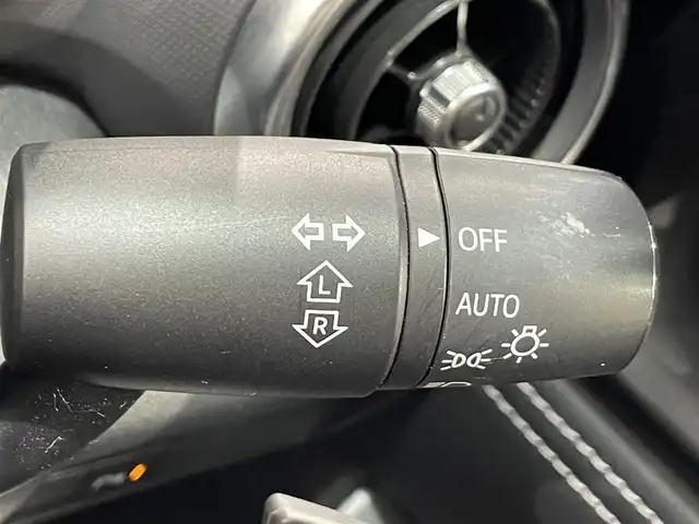 マツダ ロードスター S レザーパッケージ 愛知県 2020(令2)年 2.4万km マシーングレープレミアムM 純正ナビ/（FM/AM/aha/Stitcher/Bluetooth/USB/CD/DVD/AUX/フルセグTV）　/ＢＯＳＥサウンド　/シートヒーター　/ＬＥＤヘッドライト　/Ｉ－ＳＴＯＰ　/クルーズコントロール　/衝突軽減ブレーキ/ブラインドスポットモニター　/コーナーセンサー　/レーンキープアシスト　/プッシュスタート　/スマートキー/ミュージックプレイヤー接続/純正フロアマット/純正16インチアルミホイール/オートライト