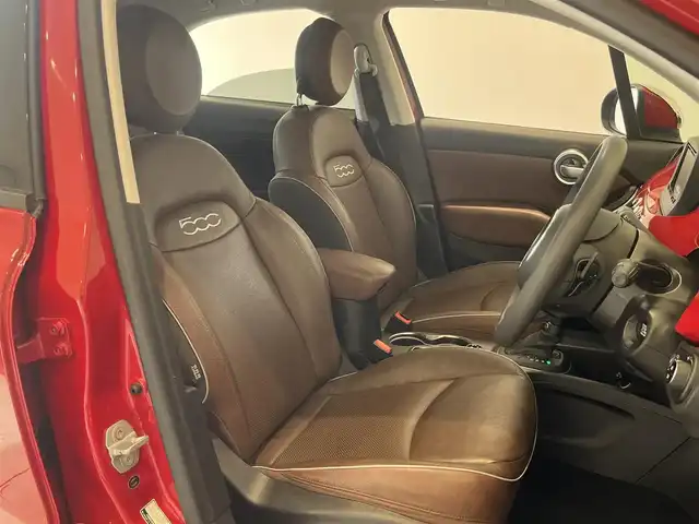 フィアット ５００Ｘ ポップスタープラス 岐阜県 2016(平28)年 3.8万km 赤 carrozzeriaナビ AVIC-RZ06/　デジタルテレビ　DVD CD　Bluetooth　USB/前席シートヒーター/アダプティブクルーズコントロール/バックカメラ/パドルシフト/レーンデパーチャーウォーニング/エレクトロニック スタビリティ コントロール/ブラインドスポットモニター/スマートキースペア/前後ドライブレコーダー