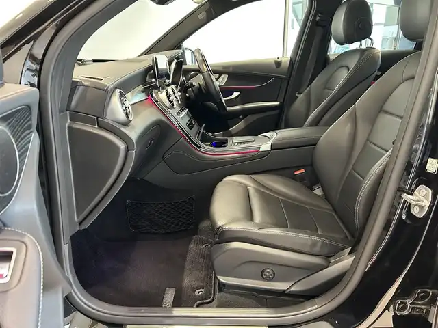 メルセデス・ベンツ ＧＬＣ２２０ d 4マチック ナイトED 愛知県 2020(令2)年 3.6万km オブシディアンブラック パノラミックスライディングルーフ/レーダーセーフティーパッケージ/純正ナビ/液晶メーター/黒革シート/全席シートヒーター/パワーシート/パワーバックドア/ブラックルーフレール/３６０°カメラ/プッシュスタート/ＡＣＣ/ＥＴＣ２．０