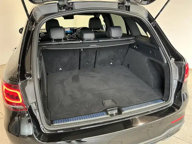 メルセデス・ベンツ ＧＬＣ２２０ d 4マチック ナイトED 愛知県 2020(令2)年 3.6万km オブシディアンブラック パノラミックスライディングルーフ/レーダーセーフティーパッケージ/純正ナビ/液晶メーター/黒革シート/全席シートヒーター/パワーシート/パワーバックドア/ブラックルーフレール/３６０°カメラ/プッシュスタート/ＡＣＣ/ＥＴＣ２．０