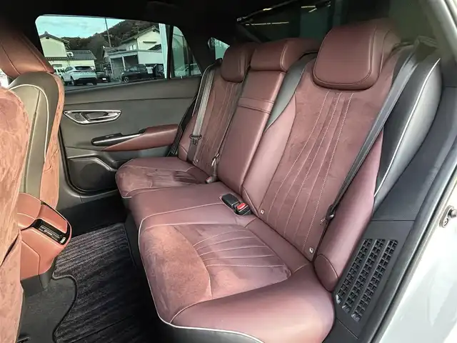 トヨタ クラウン ハイブリッド RS アドバンス 島根県 2018(平30)年 7.7万km ホワイトパールクリスタルシャイン 登録時走行距離　76966km/純正SDナビ【CD/DVD/Bluetooth/Blu-lay】/フルセグテレビ/レーダークルーズコントロール/全周囲カメラ/ブラインドスポットモニター/ヘッドアップディスプレイ/デジタルインナーミラー/フォグランプ/前席パワーシート/電動パーキングブレーキ/オートライト/オートブレーキホールド/ドライブレコーダー/ETC2.0/純正18インチアルミホイール