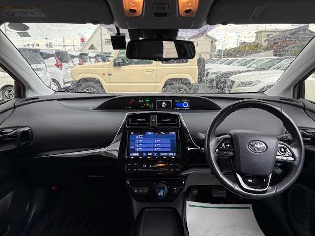 トヨタ プリウス A プレミアム　ツーリングセレ 大阪府 2019(平31)年 8.2万km エモーショナルレッドⅡ モデリスタエアロ/モデリスタ17インチアルミホイール/純正9型ナビ/バックカメラ/ヘッドアップディスプレイ/ブラインドスポットモニター/パーキングアシスト/トヨタセーフティセンス/黒革シート/パワーシート/シートヒーター/シートクーラー/純正ドライブレコーダー/ビルトインETC/スマートキー×2