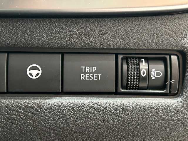 日産 エクストレイル X e－4ORCE 宮城県 2022(令4)年 1.6万km カーマインレッド ３６０°セーフティアシスト/・プロパイロット/・インテリジェントエマージェンシーブレーキ/・インテリジェントFCW（前方衝突予測警報）/・インテリジェントLI（車検逸脱防止支援システム）/・インテリジェントBSI（後側方衝突防止支援システム）/・ペダル踏み間違い防止機能/・急発進抑制装置/４WD/・ダウンヒルアシスト/純正ナビ/・フルセグTV/Bluetooth/USB/・ETC/・ドライブレコーダー前後/デジタルインナーミラー/ブラインドスポットモニター/電子パーキング/・オートブレーキホールド/革巻ステアリング/・ステアリングスイッチ/・ステアリングヒーター/パワーシート（運転席）/・シートヒーター（運転席）/プッシュスタート/・スマートキー/・アイドリングストップ/LEDヘッドライト/・オートライト/・オートハイビーム/電動格納ミラー/・純正フロアマット/・純正アルミホイール/・純正ドアバイザー/・ルーフレール