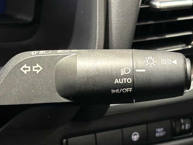 日産 エクストレイル X e－4ORCE 宮城県 2022(令4)年 1.6万km カーマインレッド ３６０°セーフティアシスト/・プロパイロット/・インテリジェントエマージェンシーブレーキ/・インテリジェントFCW（前方衝突予測警報）/・インテリジェントLI（車検逸脱防止支援システム）/・インテリジェントBSI（後側方衝突防止支援システム）/・ペダル踏み間違い防止機能/・急発進抑制装置/４WD/・ダウンヒルアシスト/純正ナビ/・フルセグTV/Bluetooth/USB/・ETC/・ドライブレコーダー前後/デジタルインナーミラー/ブラインドスポットモニター/電子パーキング/・オートブレーキホールド/革巻ステアリング/・ステアリングスイッチ/・ステアリングヒーター/パワーシート（運転席）/・シートヒーター（運転席）/プッシュスタート/・スマートキー/・アイドリングストップ/LEDヘッドライト/・オートライト/・オートハイビーム/電動格納ミラー/・純正フロアマット/・純正アルミホイール/・純正ドアバイザー/・ルーフレール