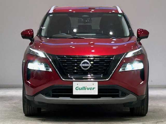 日産 エクストレイル X e－4ORCE 宮城県 2022(令4)年 1.6万km カーマインレッド ３６０°セーフティアシスト/・プロパイロット/・インテリジェントエマージェンシーブレーキ/・インテリジェントFCW（前方衝突予測警報）/・インテリジェントLI（車検逸脱防止支援システム）/・インテリジェントBSI（後側方衝突防止支援システム）/・ペダル踏み間違い防止機能/・急発進抑制装置/４WD/・ダウンヒルアシスト/純正ナビ/・フルセグTV/Bluetooth/USB/・ETC/・ドライブレコーダー前後/デジタルインナーミラー/ブラインドスポットモニター/電子パーキング/・オートブレーキホールド/革巻ステアリング/・ステアリングスイッチ/・ステアリングヒーター/パワーシート（運転席）/・シートヒーター（運転席）/プッシュスタート/・スマートキー/・アイドリングストップ/LEDヘッドライト/・オートライト/・オートハイビーム/電動格納ミラー/・純正フロアマット/・純正アルミホイール/・純正ドアバイザー/・ルーフレール