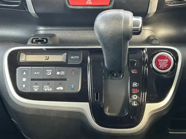 ホンダ Ｎ ＢＯＸ カスタム SSパッケージ 島根県 2016(平28)年 7.9万km プレミアムホワイトパールⅡ 社外メモリナビ　/フルセグTV　/ＤＶＤ再生　/Ｂｌｕｅｔｏｏｔｈ接続　/バックカメラ　/ビルトインＥＴＣ　/両側パワースライドドア　/アイドリングストップ　/衝突軽減ブレーキ/シートーヒーター　/スマートキー/プッシュスタート　/純正ＨＩＤヘッドライト　/純正１４インチアルミホイール/純正フロアマット