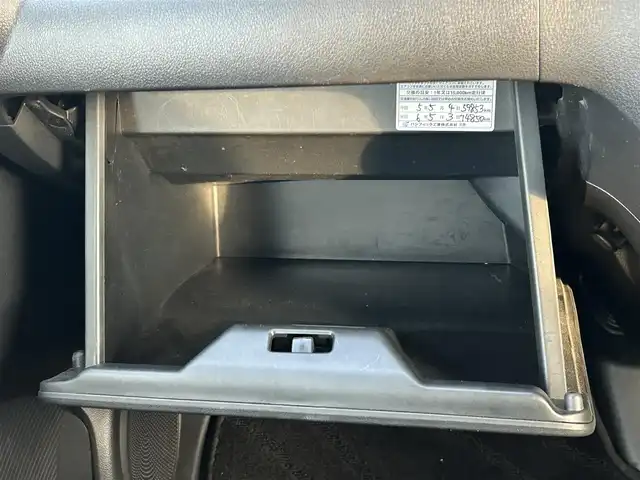 ホンダ Ｎ ＢＯＸ カスタム SSパッケージ 島根県 2016(平28)年 7.9万km プレミアムホワイトパールⅡ 社外メモリナビ　/フルセグTV　/ＤＶＤ再生　/Ｂｌｕｅｔｏｏｔｈ接続　/バックカメラ　/ビルトインＥＴＣ　/両側パワースライドドア　/アイドリングストップ　/衝突軽減ブレーキ/シートーヒーター　/スマートキー/プッシュスタート　/純正ＨＩＤヘッドライト　/純正１４インチアルミホイール/純正フロアマット