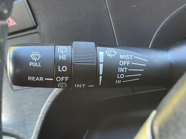 トヨタ アクア G 茨城県 2014(平26)年 4.8万km ライムホワイトパールクリスタルシャイン 純正ナビ【BT/CD/DVD/AM/FM/フルセグ】/バックカメラ/シートヒーター/ETC/フォグライト/オートライト/盗難防止装置/横滑り防止装置/純正フロアマット/保証書/スペアキー×１